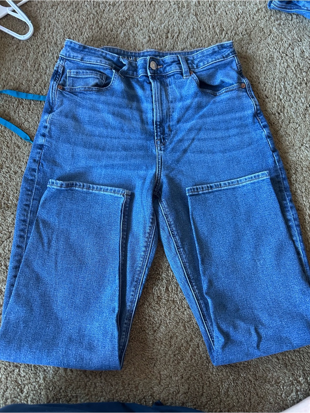 American Eagle Mom Jeans Medium Wash High Rise Size 12 Regular